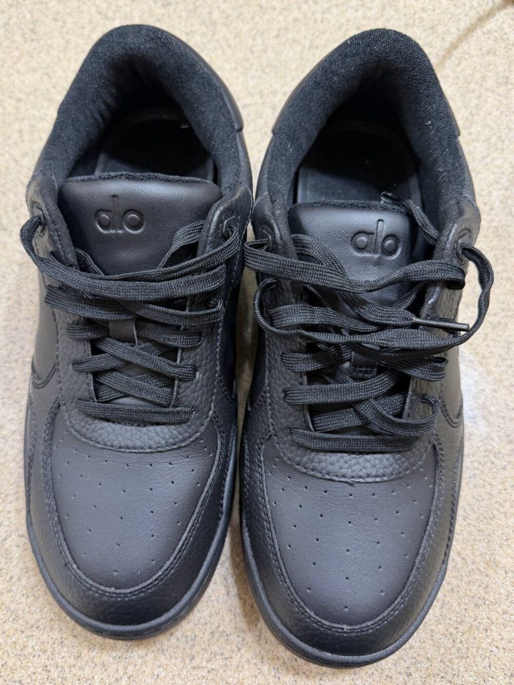 Black ALO size 7.5 Men size 9 Women Unisex Sneakers New without box or tags